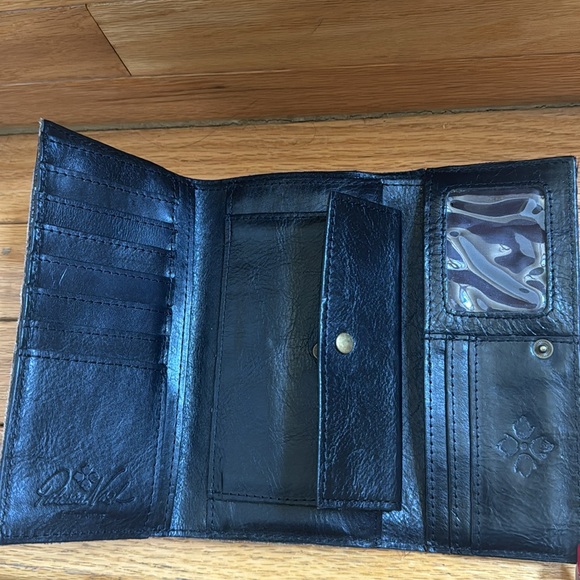 CCO PRICE DROPš„PATRICIA NASH Floral Garden Pattern Brown Trifold Leather Wallet - Picture 3 of 7